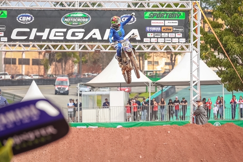 Yamaha vence, com Carlos Campano, primeira corrida do Brasileiro de  Motocross em Interlagos - Yamaha Racing Brasil